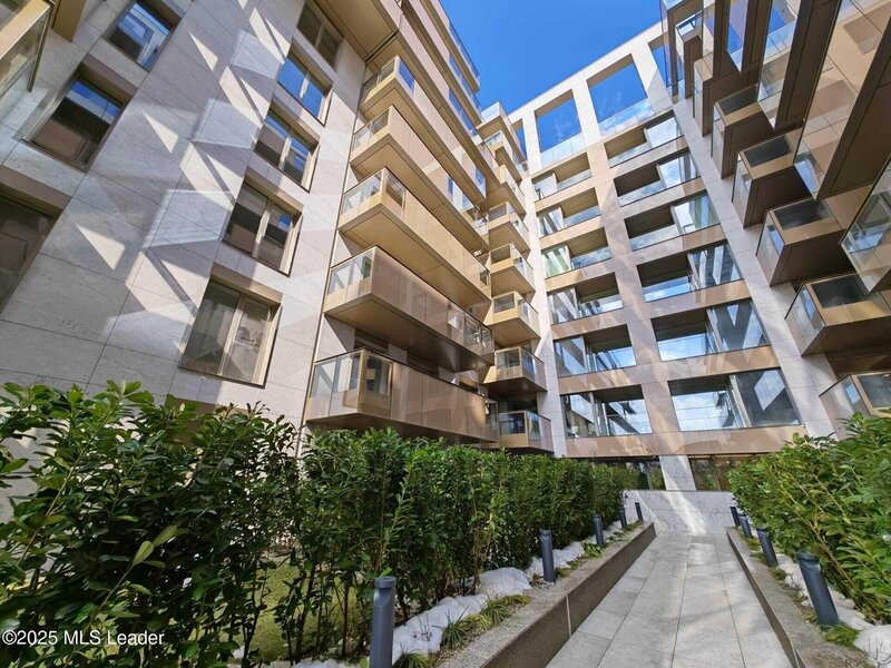 Cortina 126, locatie, apartament premium, finisaje de top langa padure
