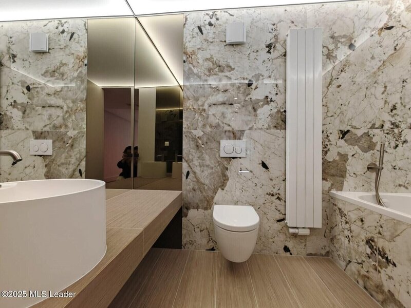 Cortina 126, locatie, apartament premium, finisaje de top langa padure